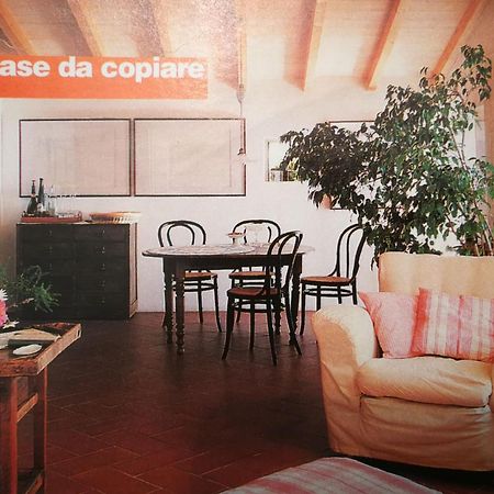 Cottage La Casa Del Pittore Reggimonti ภายนอก รูปภาพ