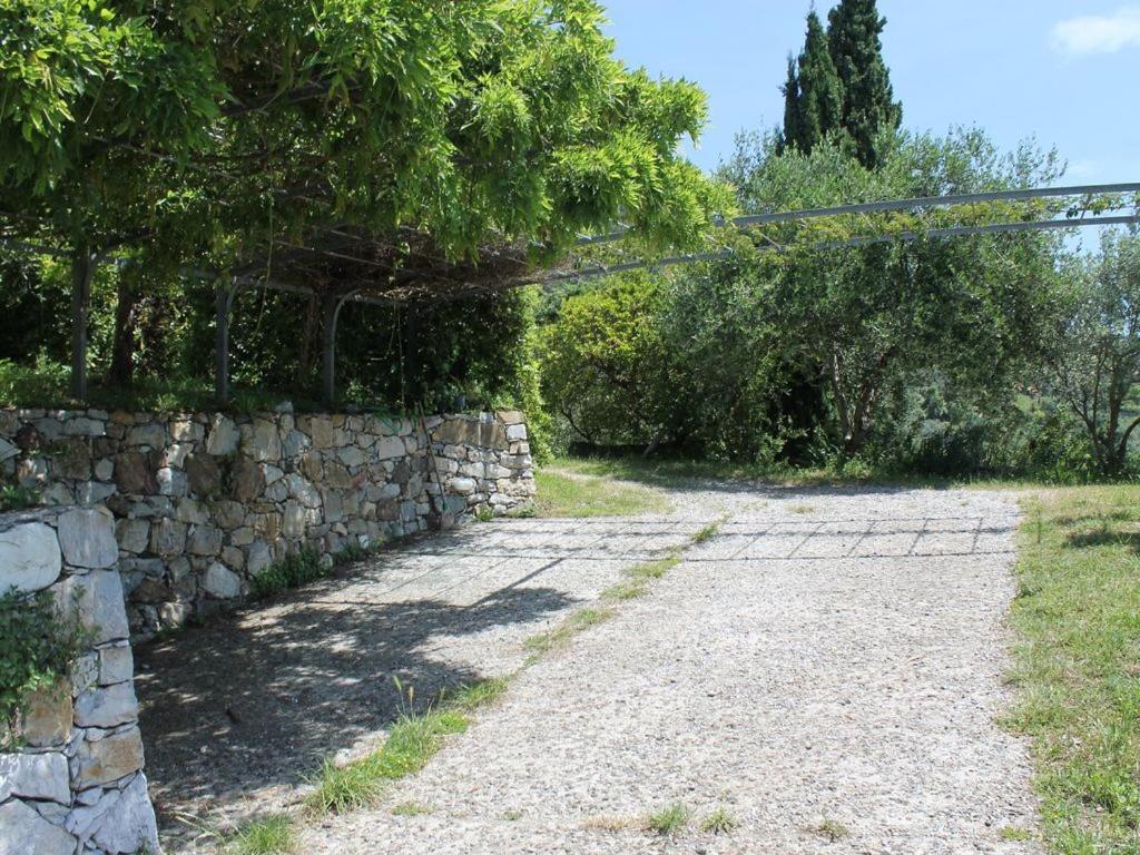 Cottage La Casa Del Pittore Reggimonti ภายนอก รูปภาพ