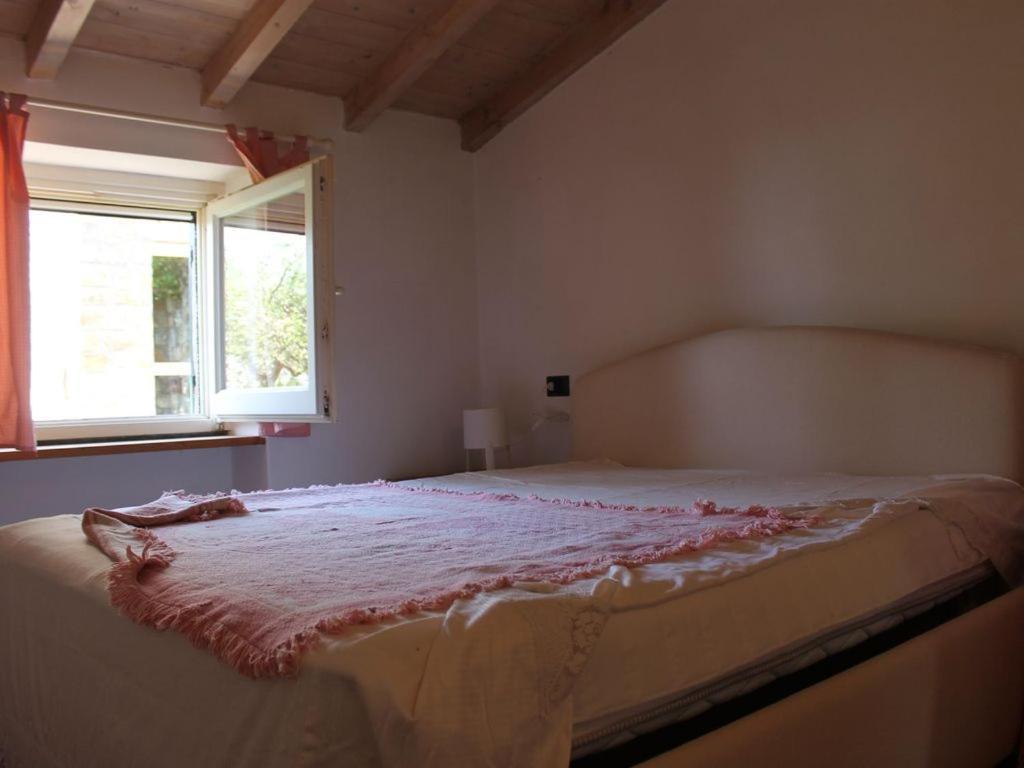 Cottage La Casa Del Pittore Reggimonti ภายนอก รูปภาพ